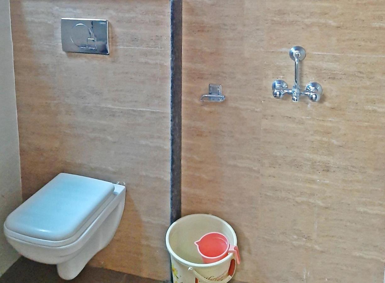 Bindiram Express By Shrigo Hotels Sitapur Muafi Exterior foto